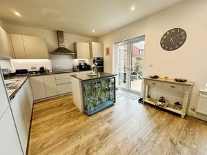 CINDERPATH WAY- click for photo gallery